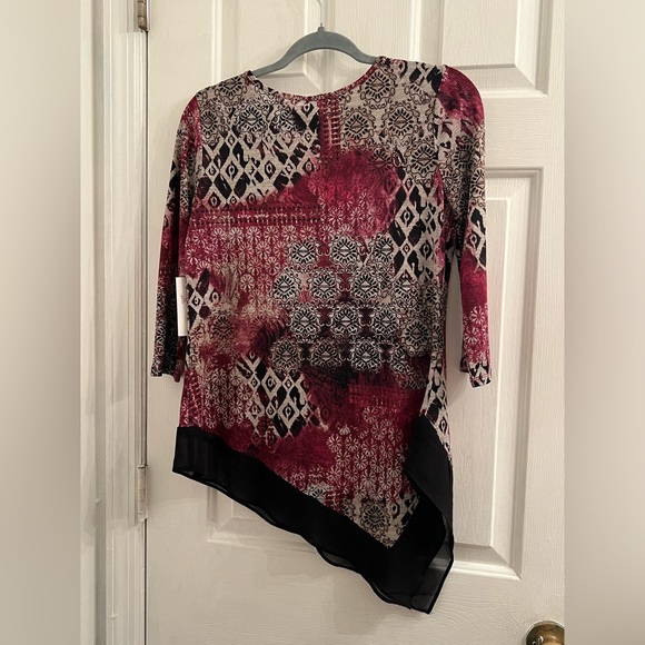 Size small purple handkerchief bandana hem keyhole front blouse shirt top - Picture 3 of 5